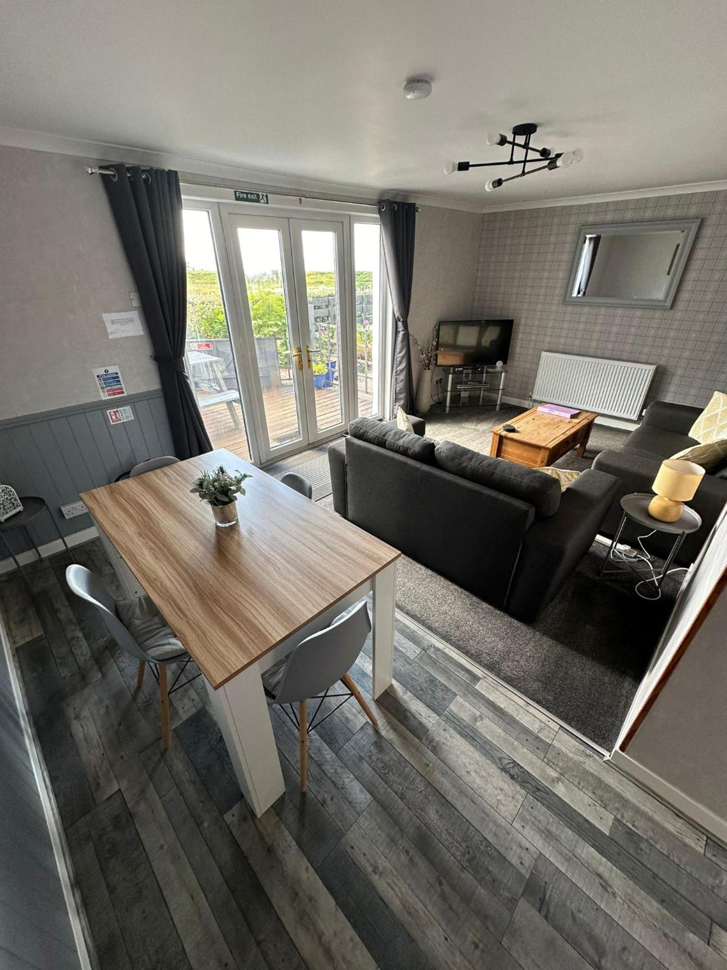 Self Catering Spacious 2 Bed Apartment With Sea Views South Erradale Exterior photo
